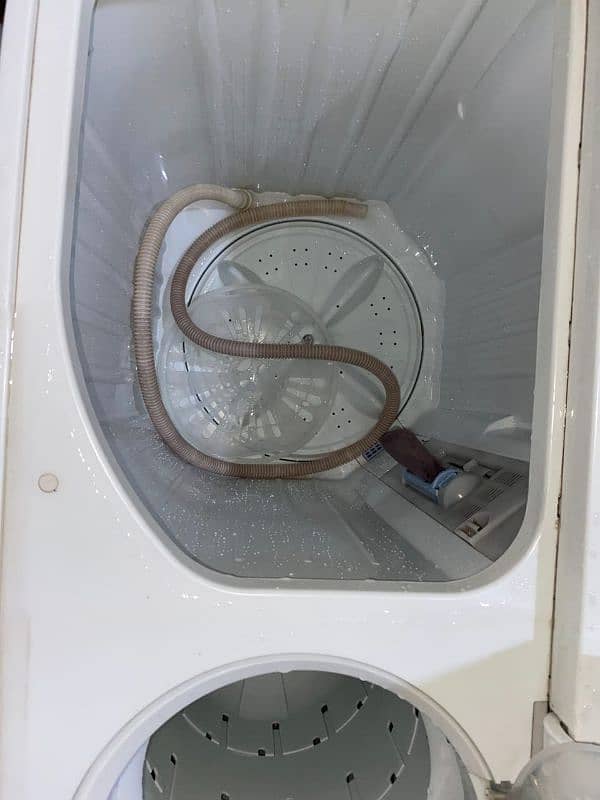 Haier washing machine (washer and dryer) 3