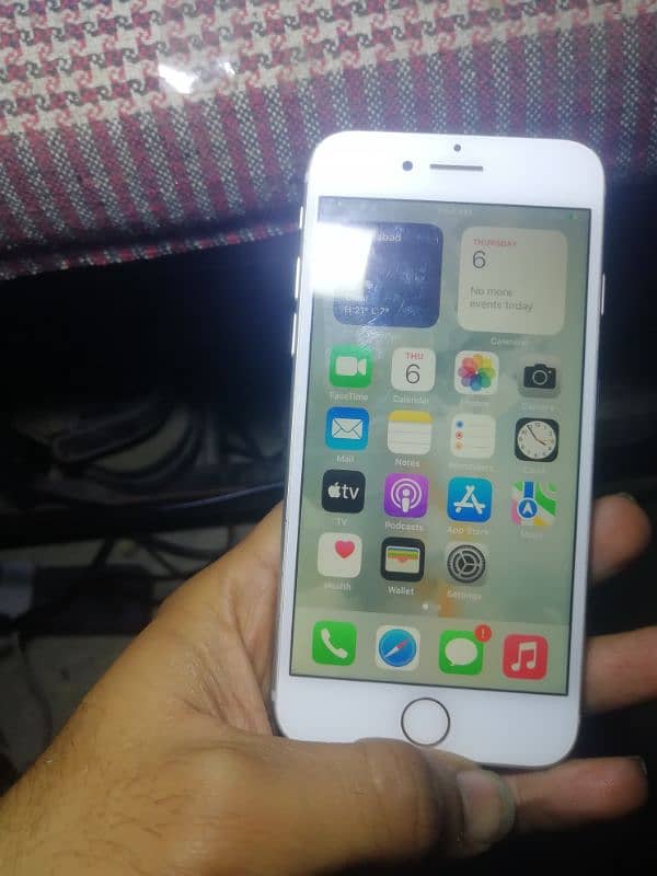 I phone 7 pta 128 0