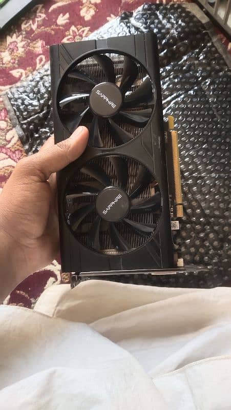 AMD Radeon Sapphire RX 580 8GB GPU 1