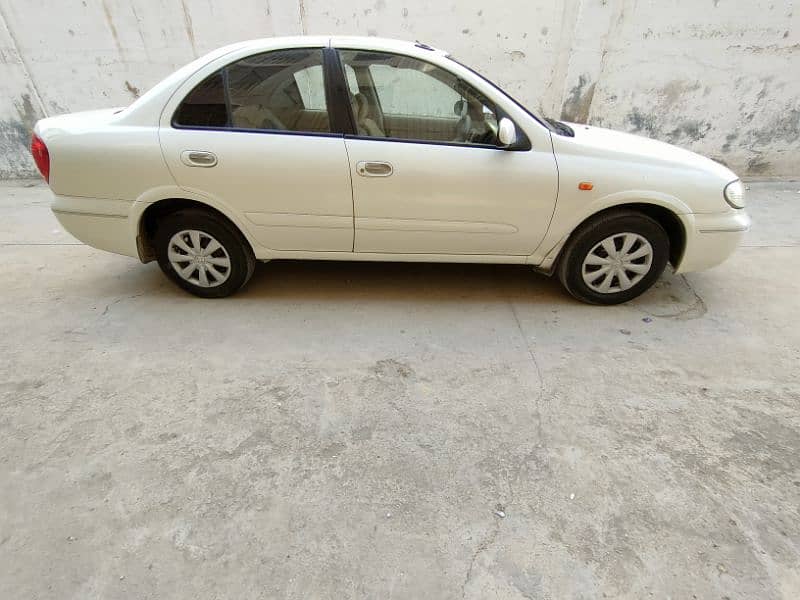 Nissan Sunny 2006 1