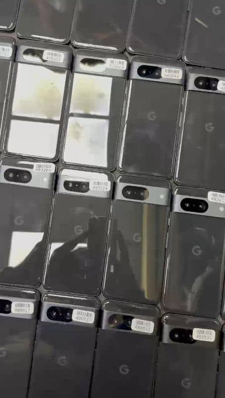 Google pixel 8, Dubai imported water pack original stock 3