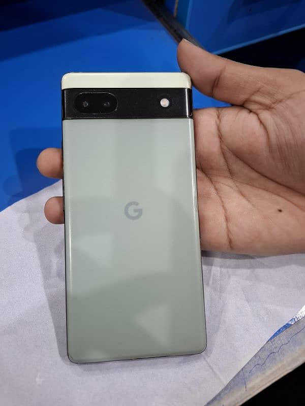 Google Pixel 6A 1