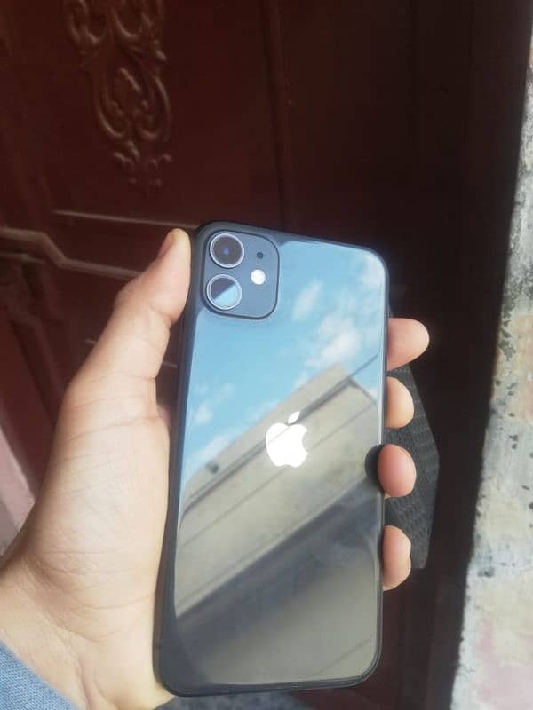 iphone 11 black colour 5