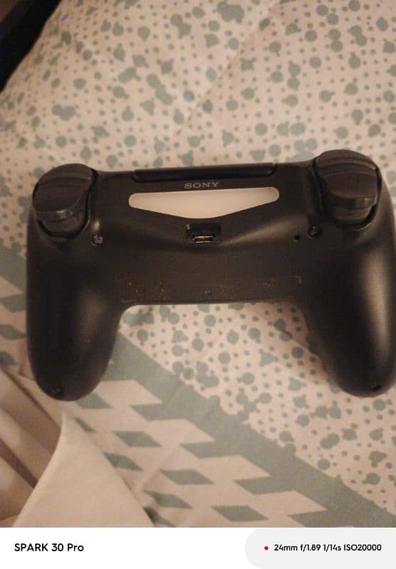 PS4 Slim Original Controller 1