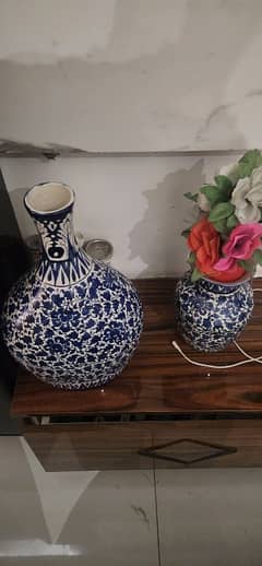 2vase