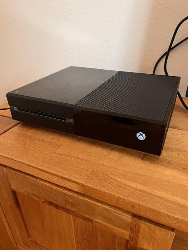 Xbox One 500 GB 0