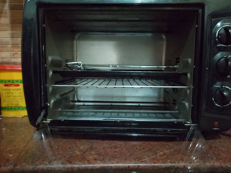 Black & Decker Baking Oven 1