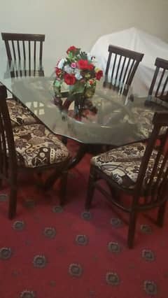 Dining Table with 6 chairs