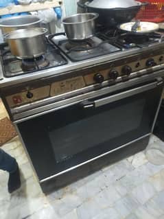 oven with five burners