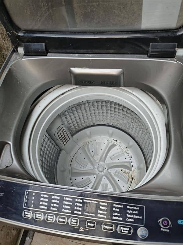 Haier Full Automatic Washing Machine 15KG Slightly Used For Sale 4