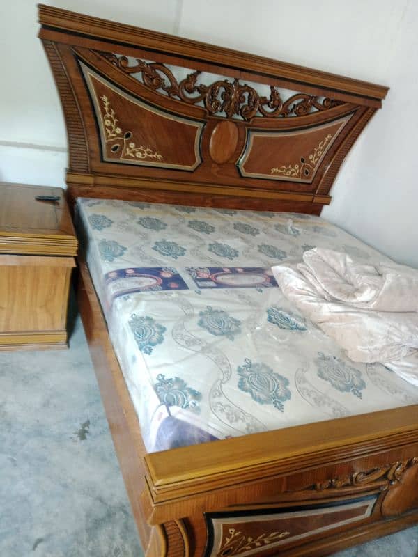 bed sofa side table sengarmez 0