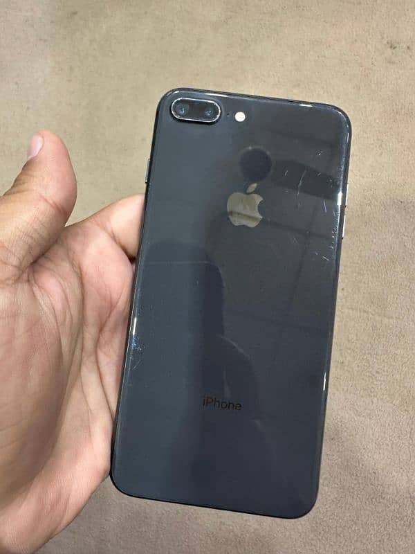 iPhone 8plus 1