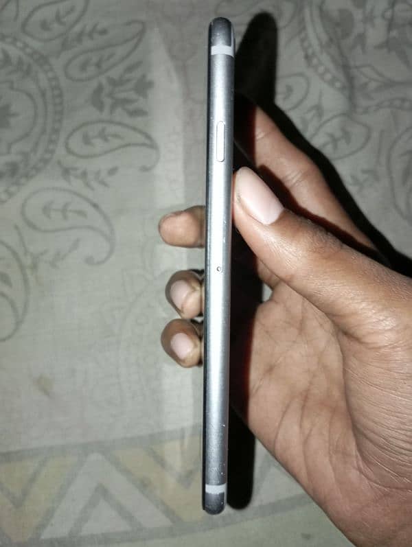 iPhone 6, 16GB non PTA , affordable mobile 2