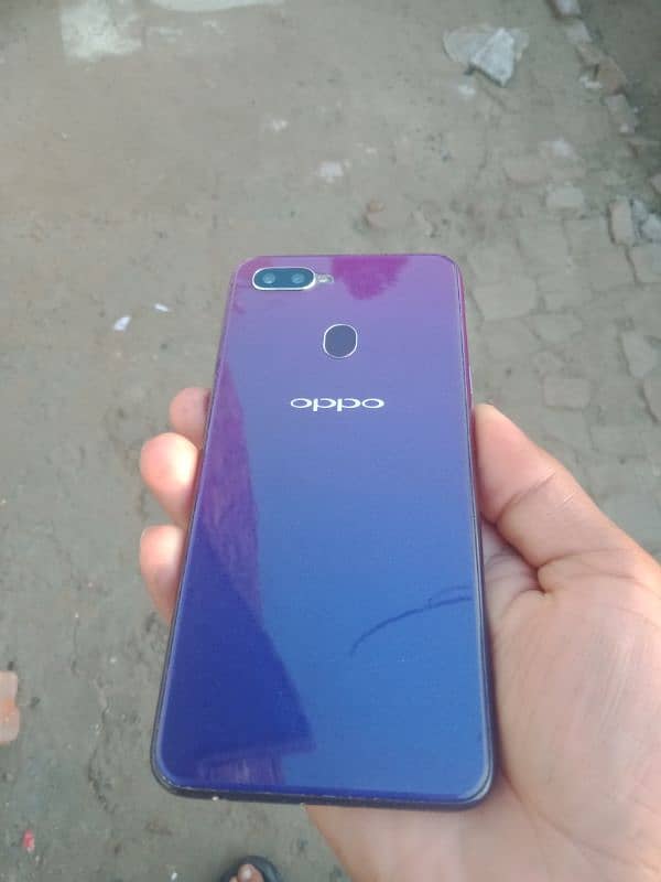 OPPO F9 Pro storage 6/128 2