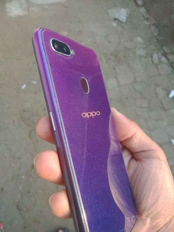 OPPO F9 Pro storage 6/128 3