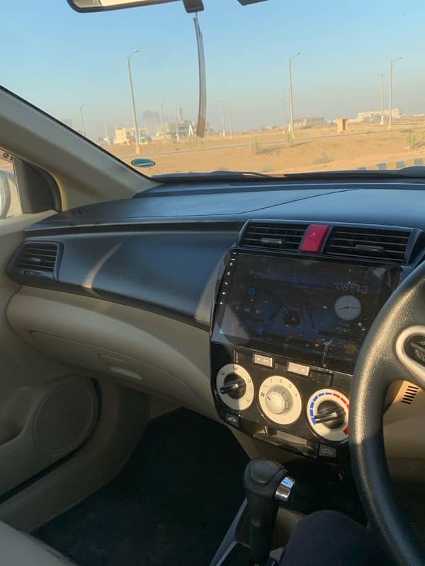 Honda City 2018 1.5automatic 13