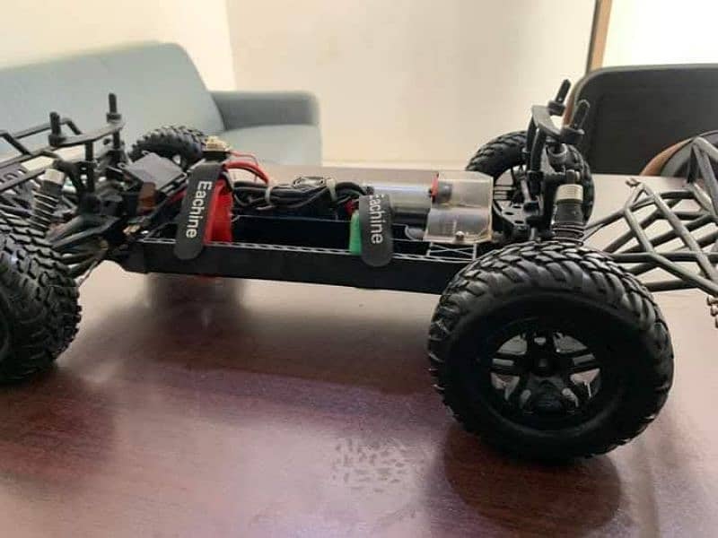 1/10 Scale Rc Car 4