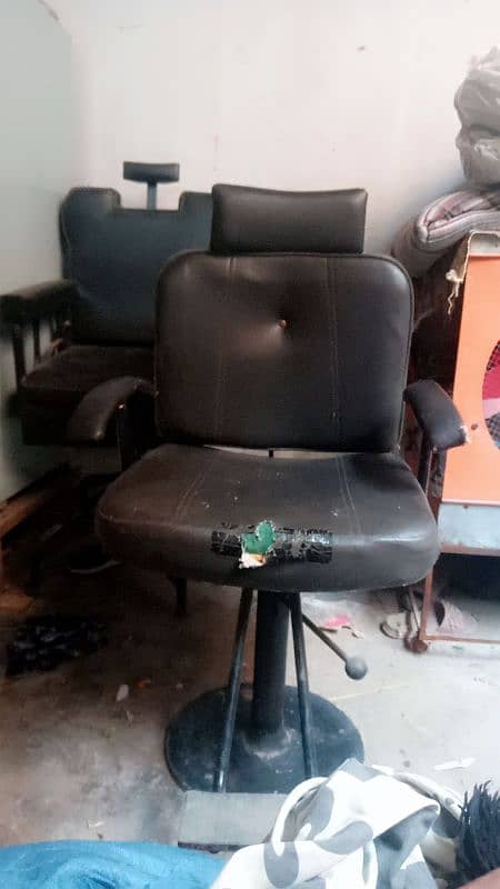 Salon chairs 2