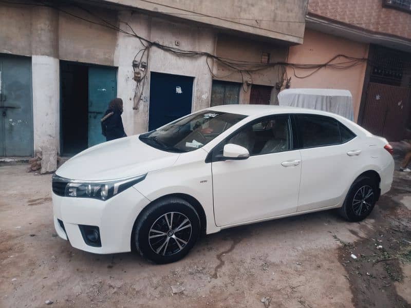 Toyota Corolla XLI 2015 3