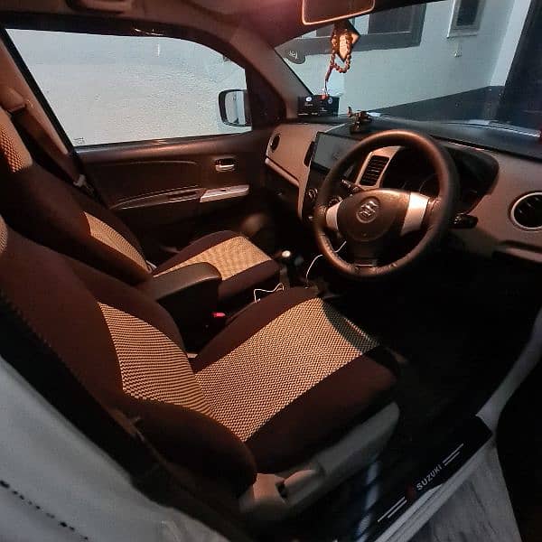 Suzuki Wagon R 2018 VXL 3