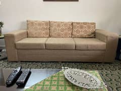 7 seater lounge sofa set in perfect condition