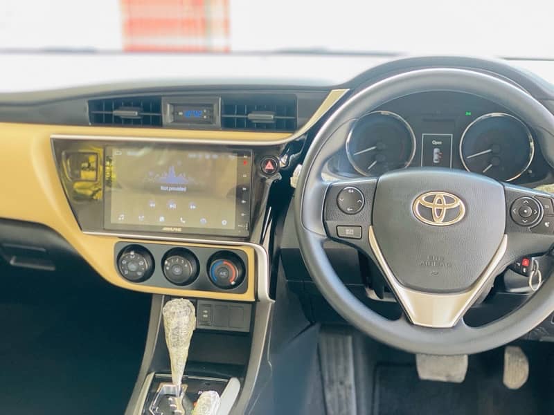 Toyota Corolla Altis 1.6 2019 9