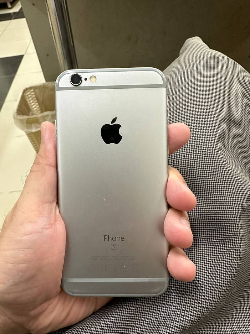 Apple iPhone 6S 6