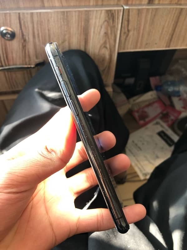 IPHONE 11 Pro Panel Change 6