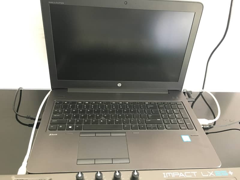 HP Zbook 15 G3 15.6 Workstation Laptop, Core i7-6700HQ 0