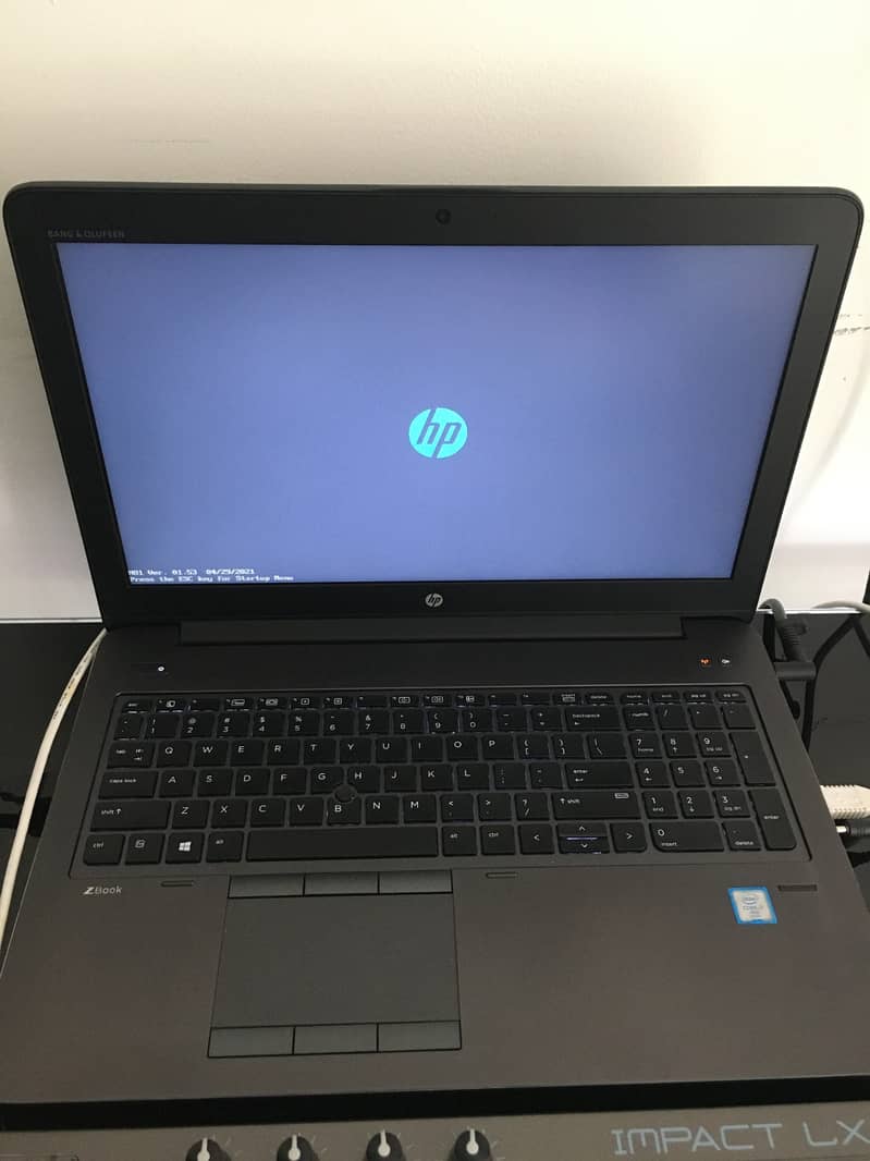 HP Zbook 15 G3 15.6 Workstation Laptop, Core i7-6700HQ 2