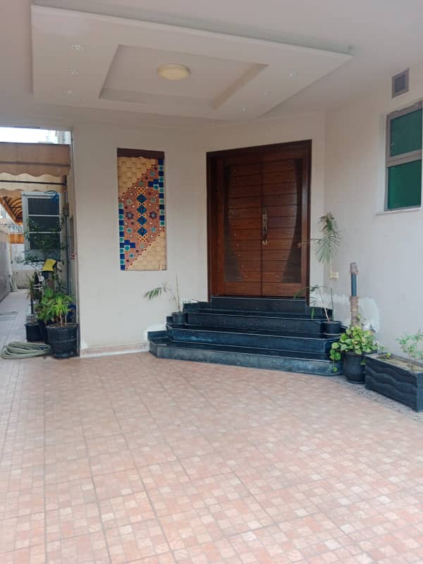 DHA PHASE 5, 10 MARLA 5 BED WITH BASEMENT HOUSE FOR SALE DEMAND 625 LAKH 20