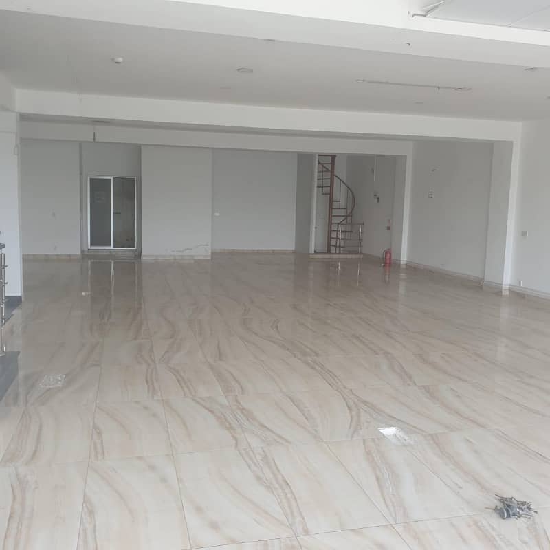 Dha Phase 1 Commercial 8 Marla 2rd Floor Only 90 Thousand 5