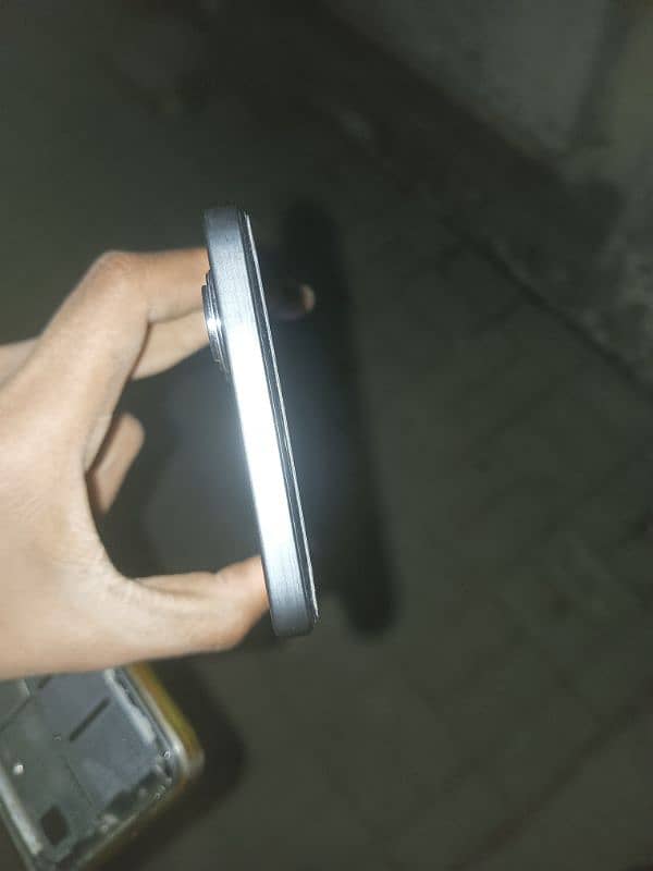 itel s 25 mobile for sale 3