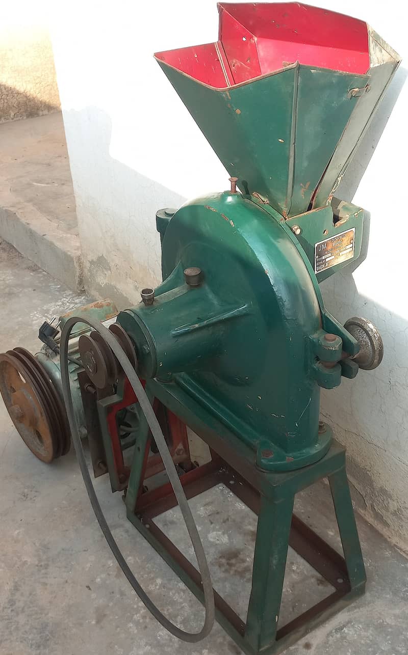 CHINA CHAKKI ATTA MACHINE with motor 8