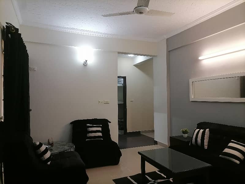 Get A 5 Marla Flat For Rent In Askari 11 - Sector C 10