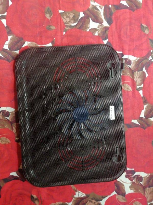 Laptop Cooling Pad 2