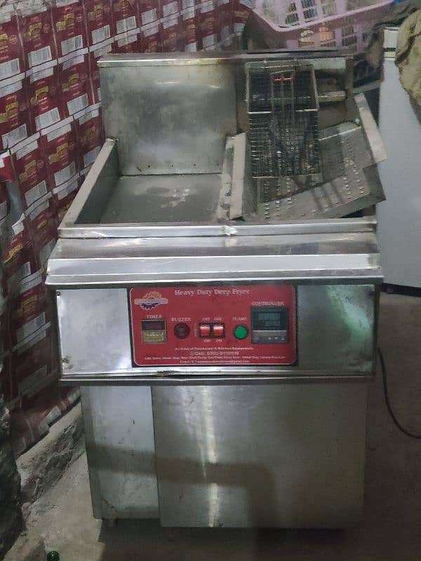 deep fryer 16 litter good condition 0