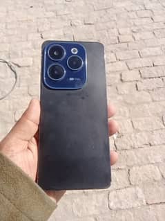 Infinix hot 40