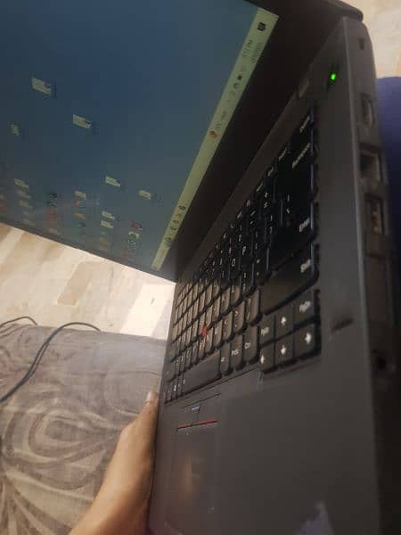 Lenovo thinkpad T460 best condition 4