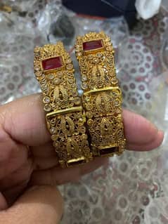 Best high quality bridal bangles pair available