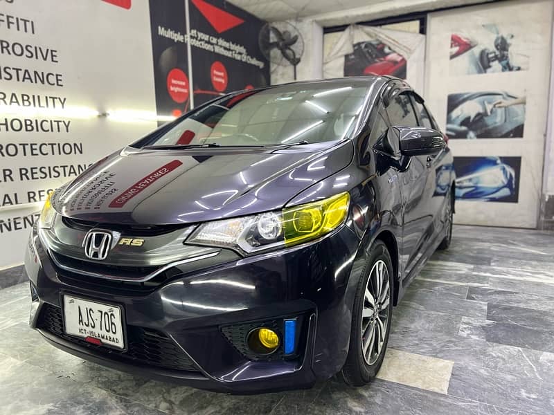 Honda Fit 2015 RS 1