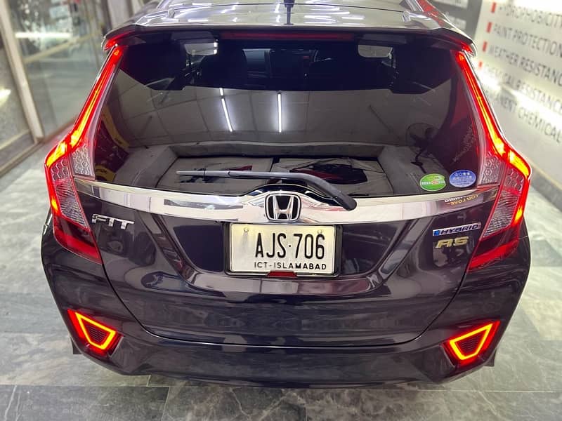 Honda Fit 2015 RS 5