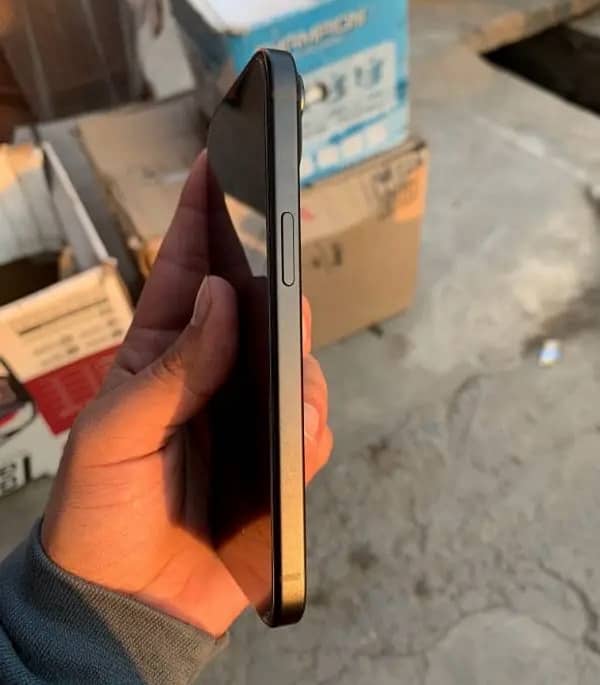 iphone 15 just like new in good price 1