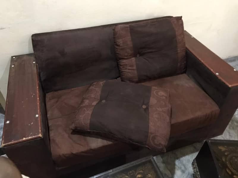 6 Seater Sofa Set for Sale in Best Price in Lahore 4