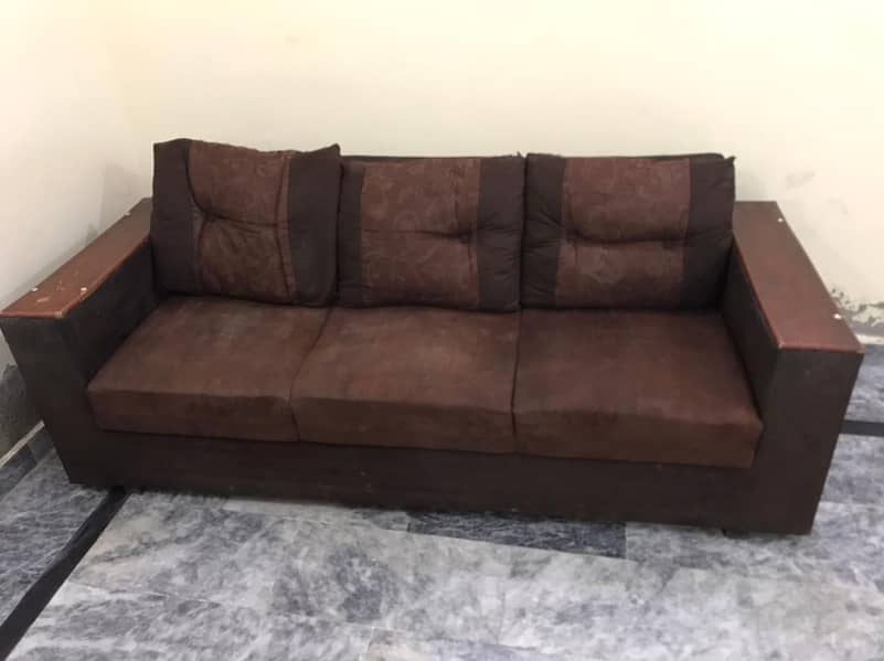 6 Seater Sofa Set for Sale in Best Price in Lahore 9