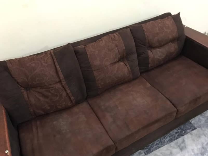 6 Seater Sofa Set for Sale in Best Price in Lahore 11