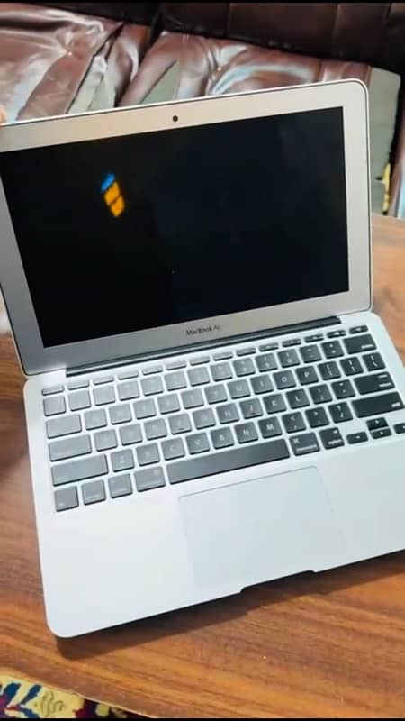 cor i5 2015 model 13.5 inch 1