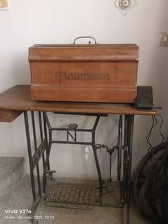 Antique Naumann original machine