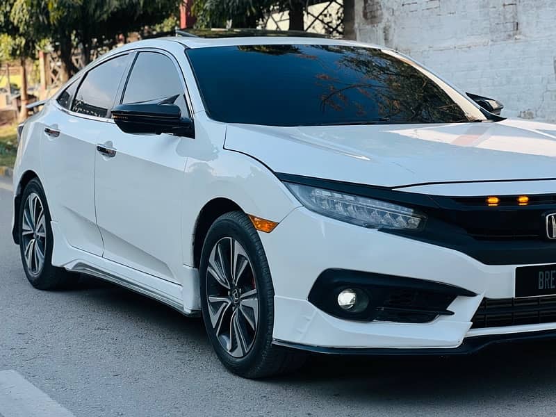 Honda Civic RS Turbo 2019 3