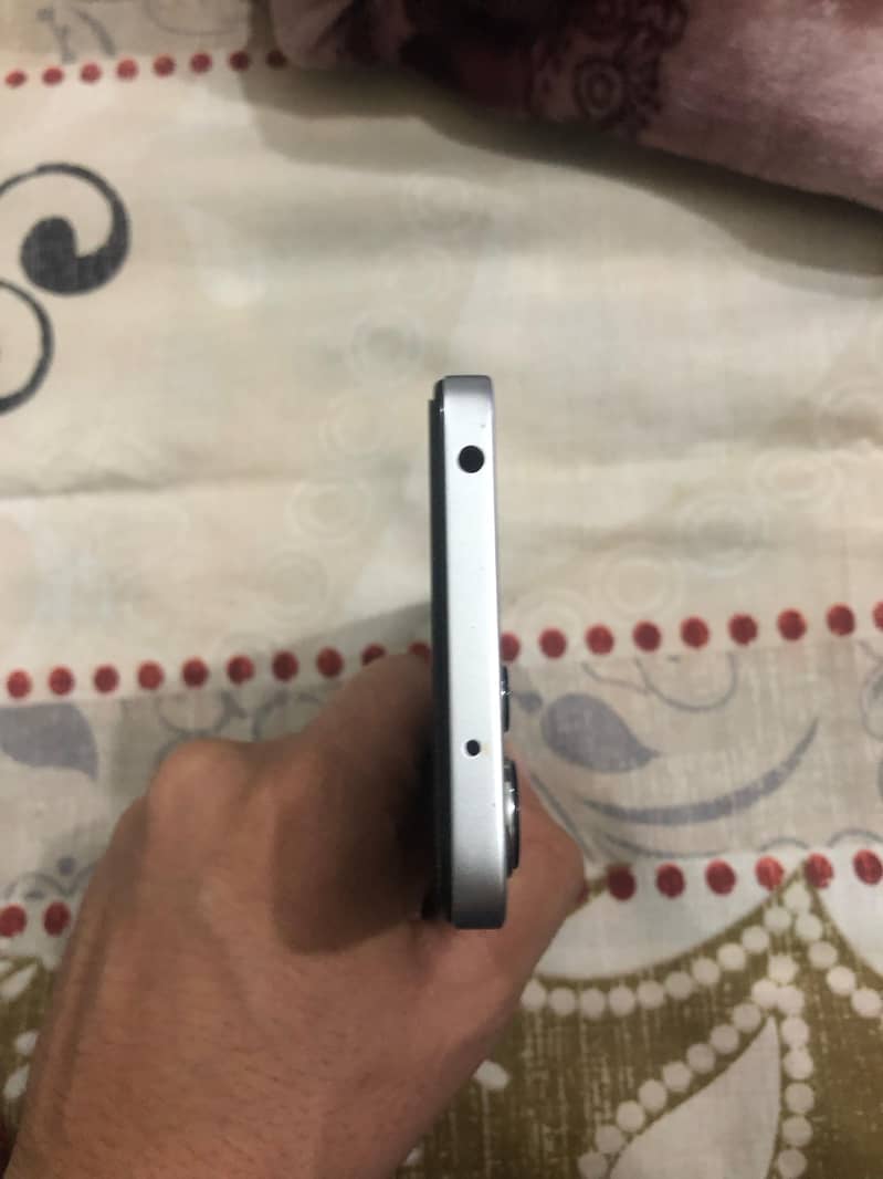 Redmi 12 Mint Condition With Box Charger 1